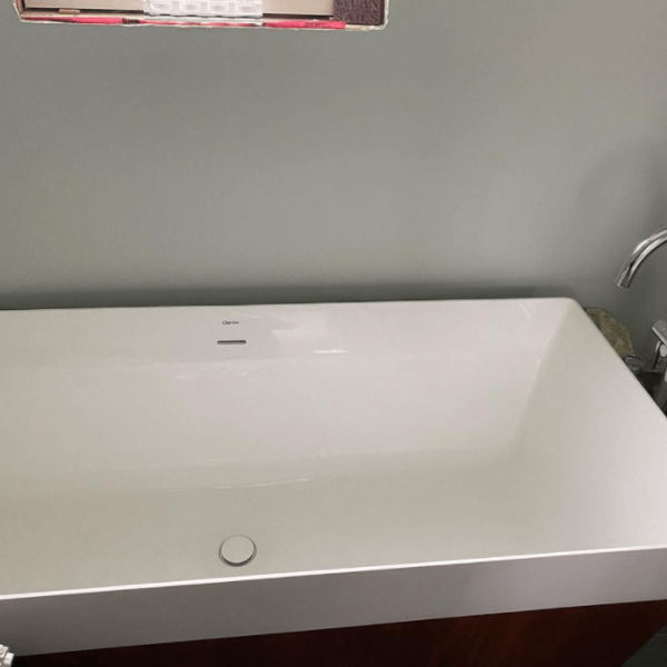 cheviot tub  parksville plumbers