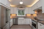 kitchen picture