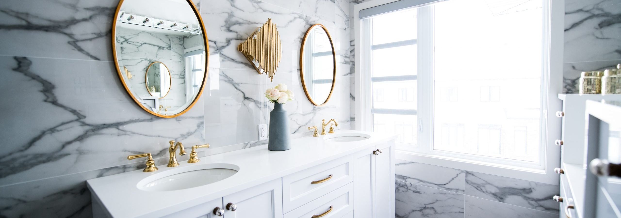 Nanaimo Plumbing grey marble bathroom