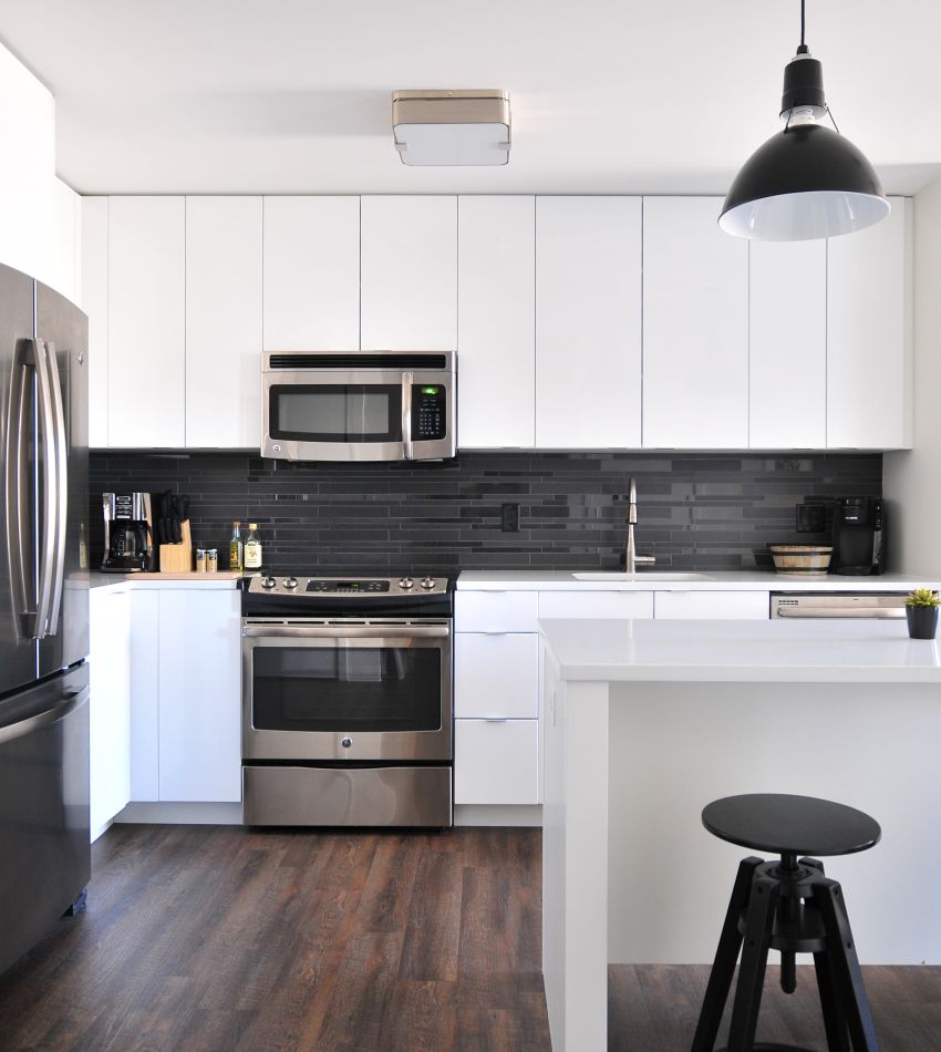 kitchen photo brown and white